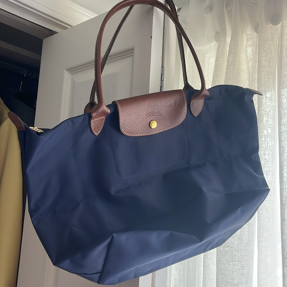 COPY - Navy Longchamp Bag - Picture 2 of 4